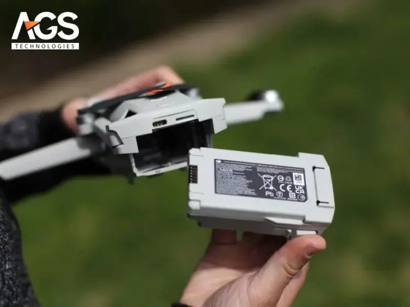 Những sai lầm cần tránh khi bảo quản pin flycam Những sai lầm cần tránh khi bảo quản pin flycam