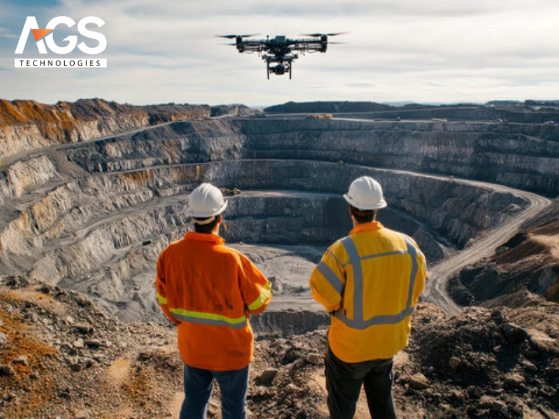 Drone giám sát khối lượng đào đắp mỏ