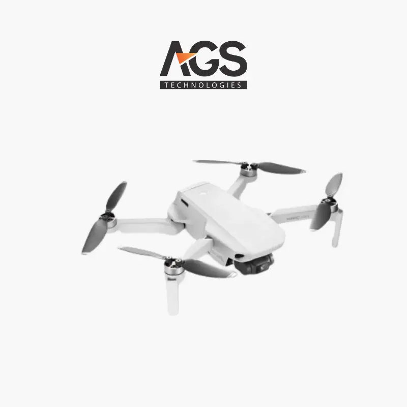 flycam màu trắng