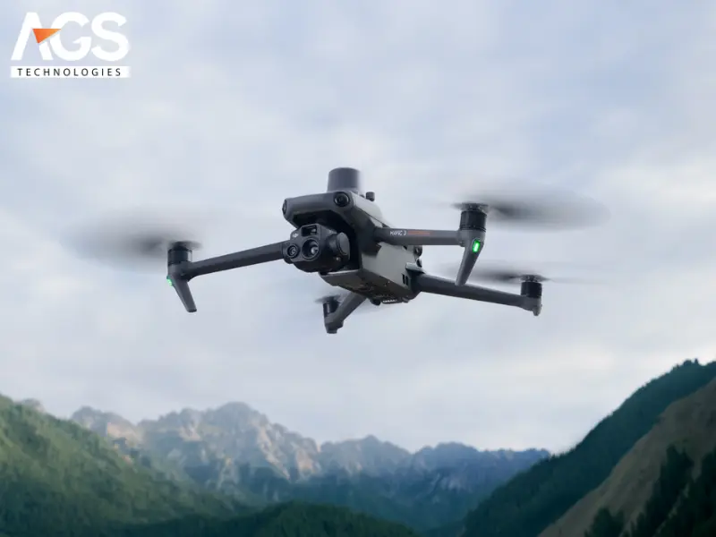 DJI Mavic 3 là flycam chuyên nghiệp 