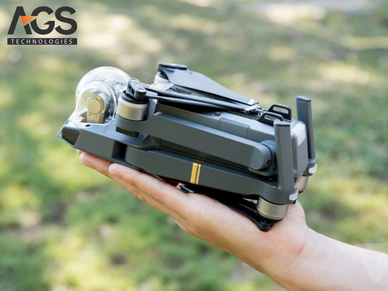 DJI Mavic Pro có thiết kế nhỏ gọn