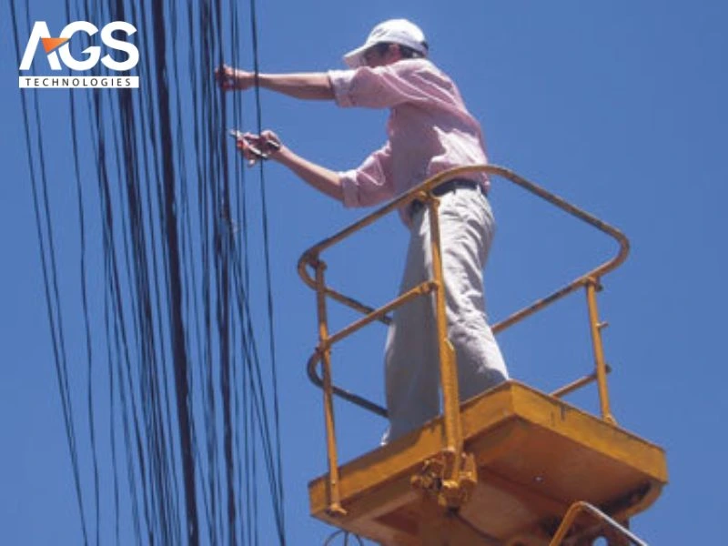 Drone kiểm tra cáp treo Drone kiểm tra cáp treo